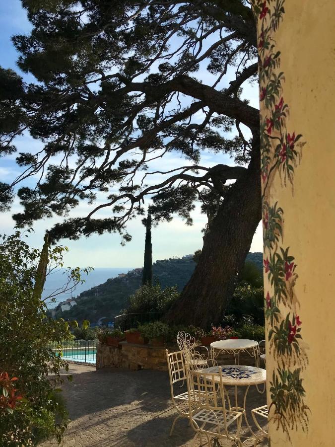 Uliveto Saglietto Agriturismo A Poggi Apartments Imperia Luaran gambar