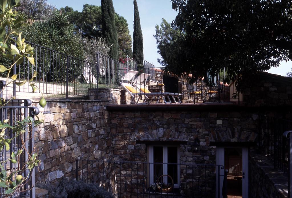 Uliveto Saglietto Agriturismo A Poggi Apartments Imperia Bilik gambar