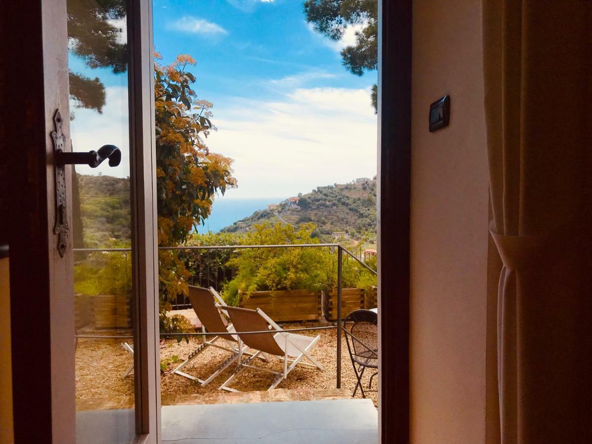 Uliveto Saglietto Agriturismo A Poggi Apartments Imperia Luaran gambar